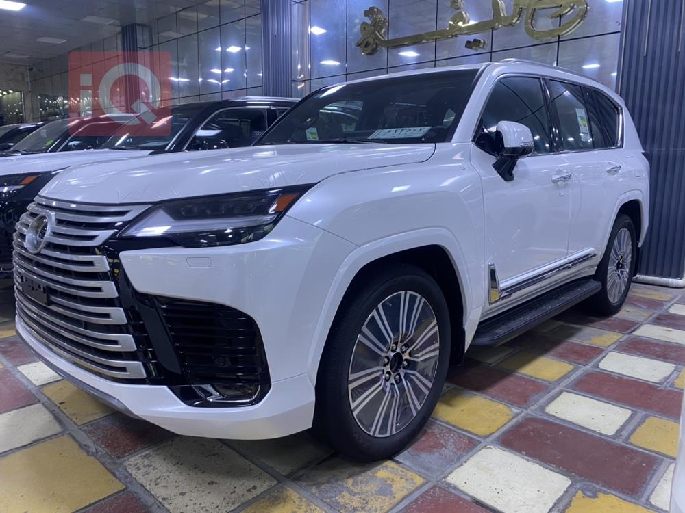 Lexus LX
